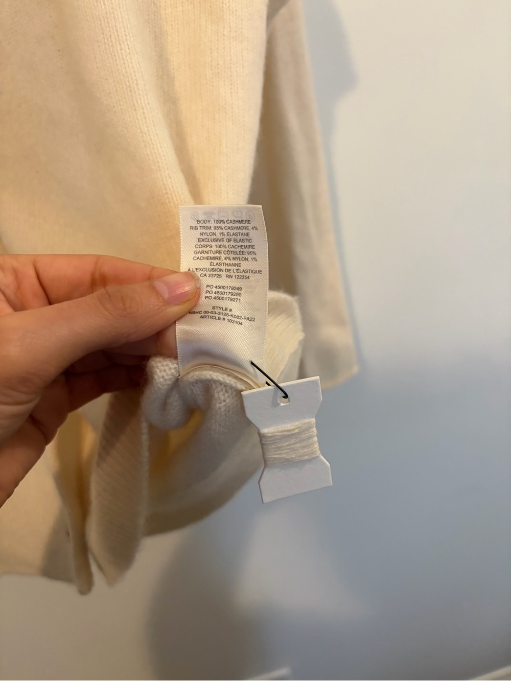 Aritzia 100% Cashmere Deep V-Neck Cardigan - S - Picture 6 of 13